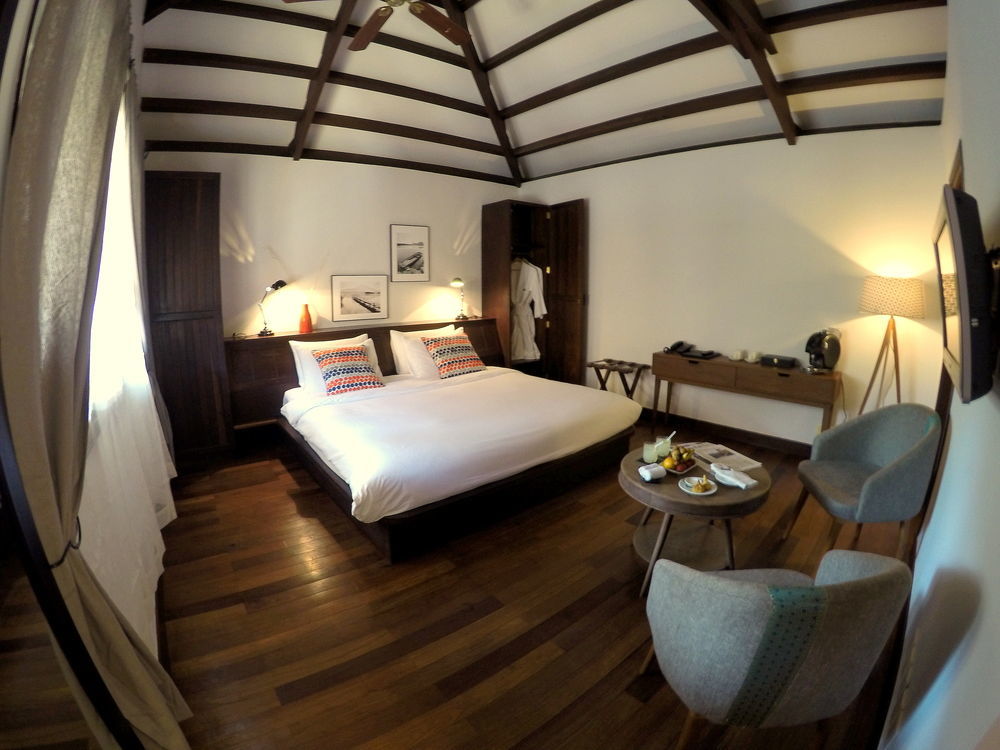 Heritage Suites Hotel Siem Reap Exterior photo