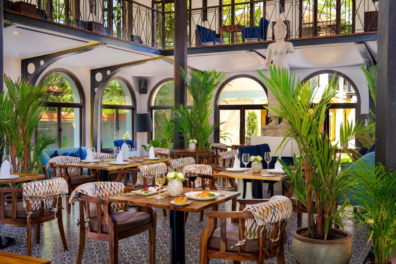 Heritage Suites Hotel Siem Reap Exterior photo