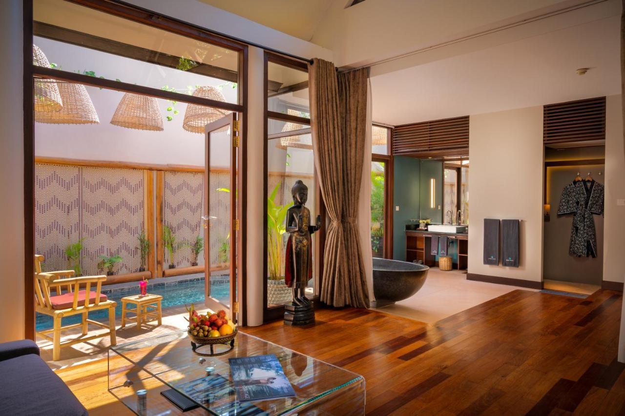 Heritage Suites Hotel Siem Reap Exterior photo